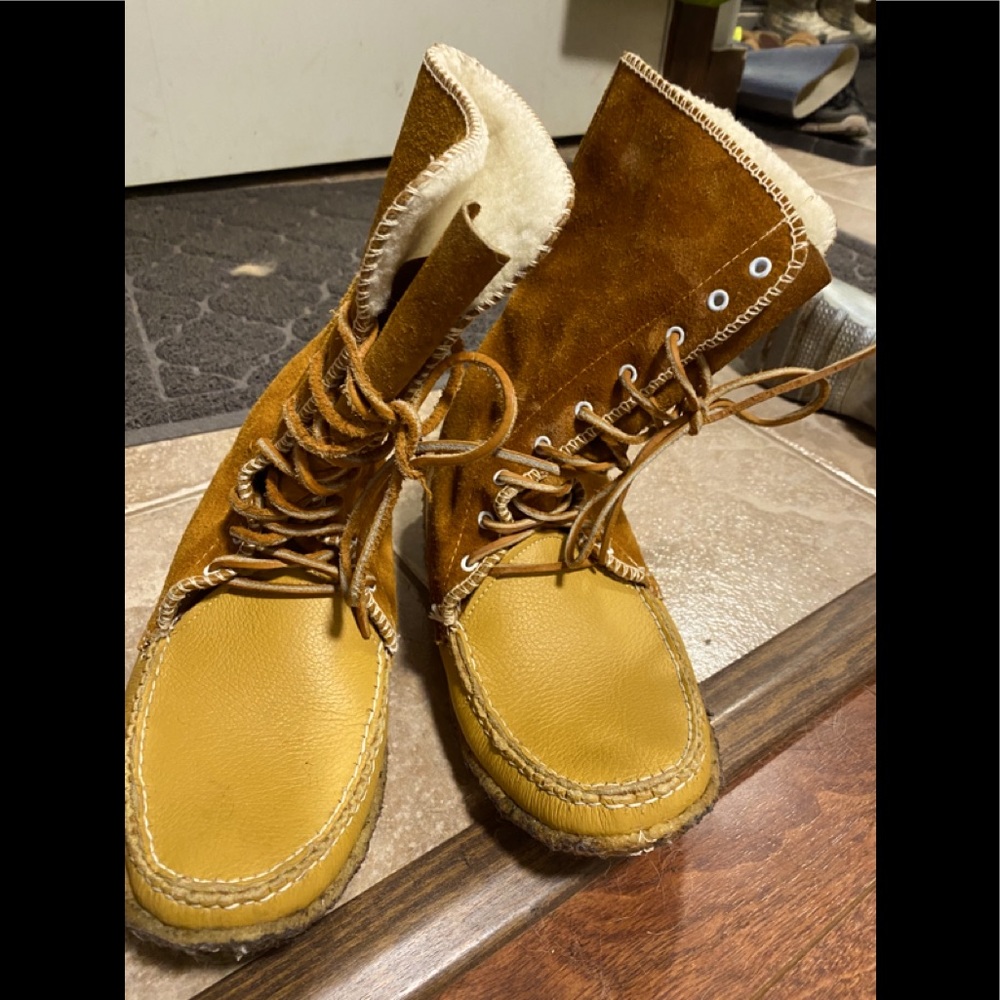 Moccasin Boots WARM WARM...